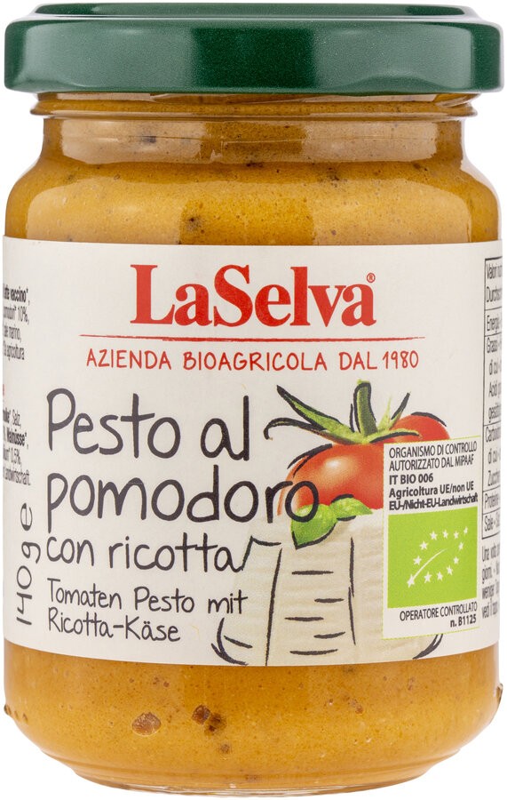 Bringe mit La Selva Pesto rosso ricotta einen Hauch Italien auf deinen Tisch. Dieses köstliche Tomatenpesto, angereichert mit Ricotta und Schafskäse, bietet eine cremige Konsistenz und einen unvergleichlich zarten Geschmack. Ideal für Pasta, als geschmackvolle Ergänzung zu frischem Weißbrot oder als kreative Komponente in deinen Lieblingsgerichten mit Reis und Gemüse. Erlebe, wie dieses Pesto deine Küche in eine mediterrane Genusswelt verwandelt.